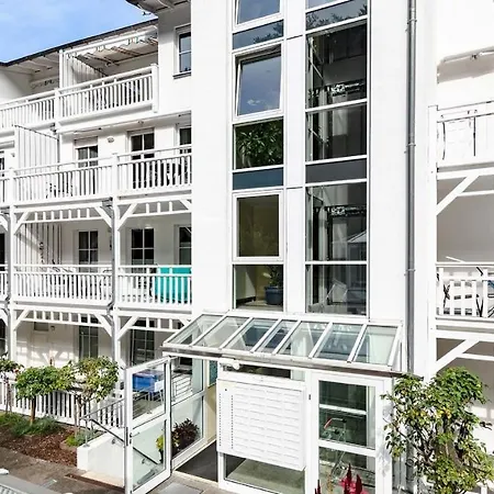 Seeschloss, App 27 - Direkt An Der Strandpromenade, Toplage דירה *